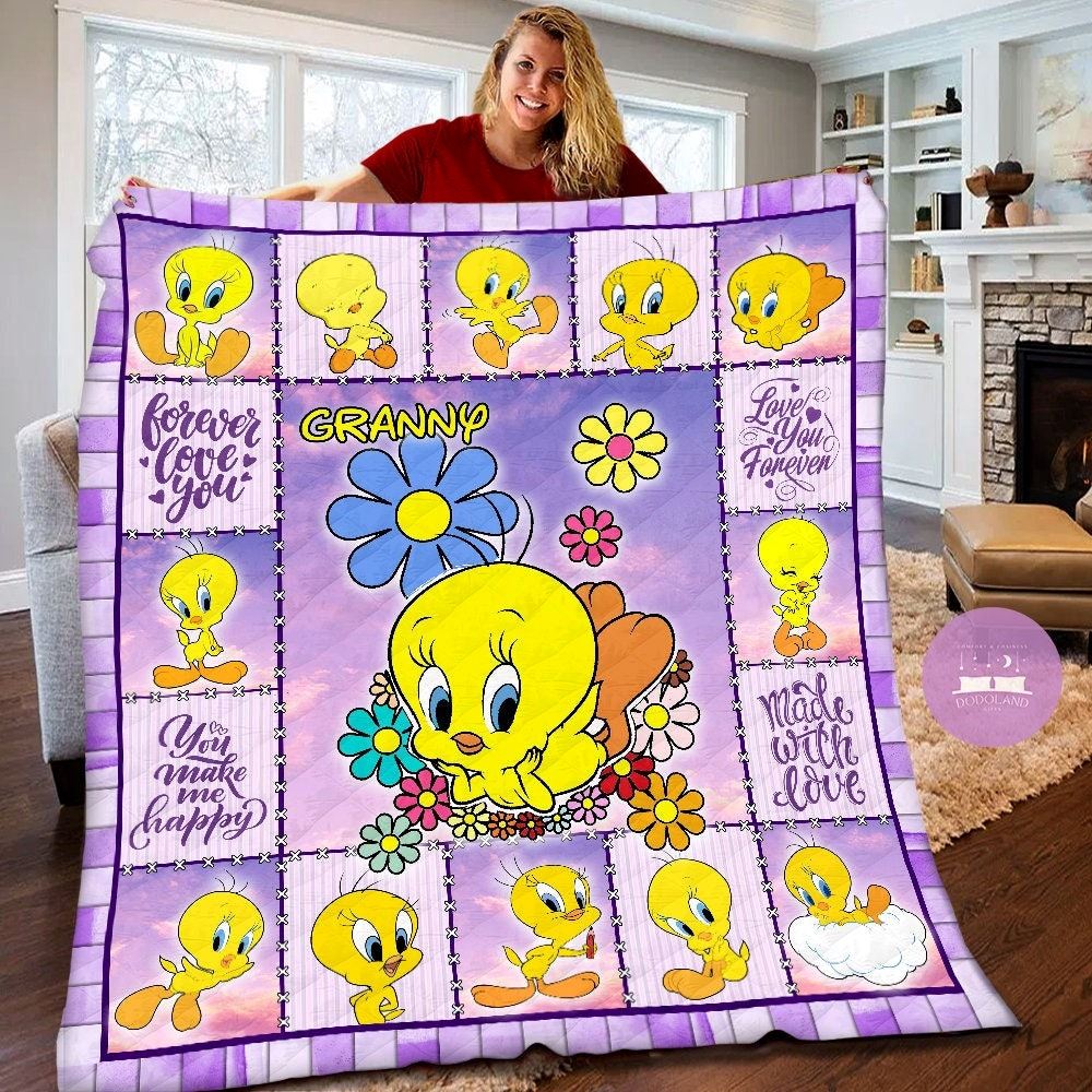 Personalized Tweety Quilt Blanket Tweety Fleece Blanket Tweety Bird Birthday Theme Party Tweety Christmas Gift For Toddlers