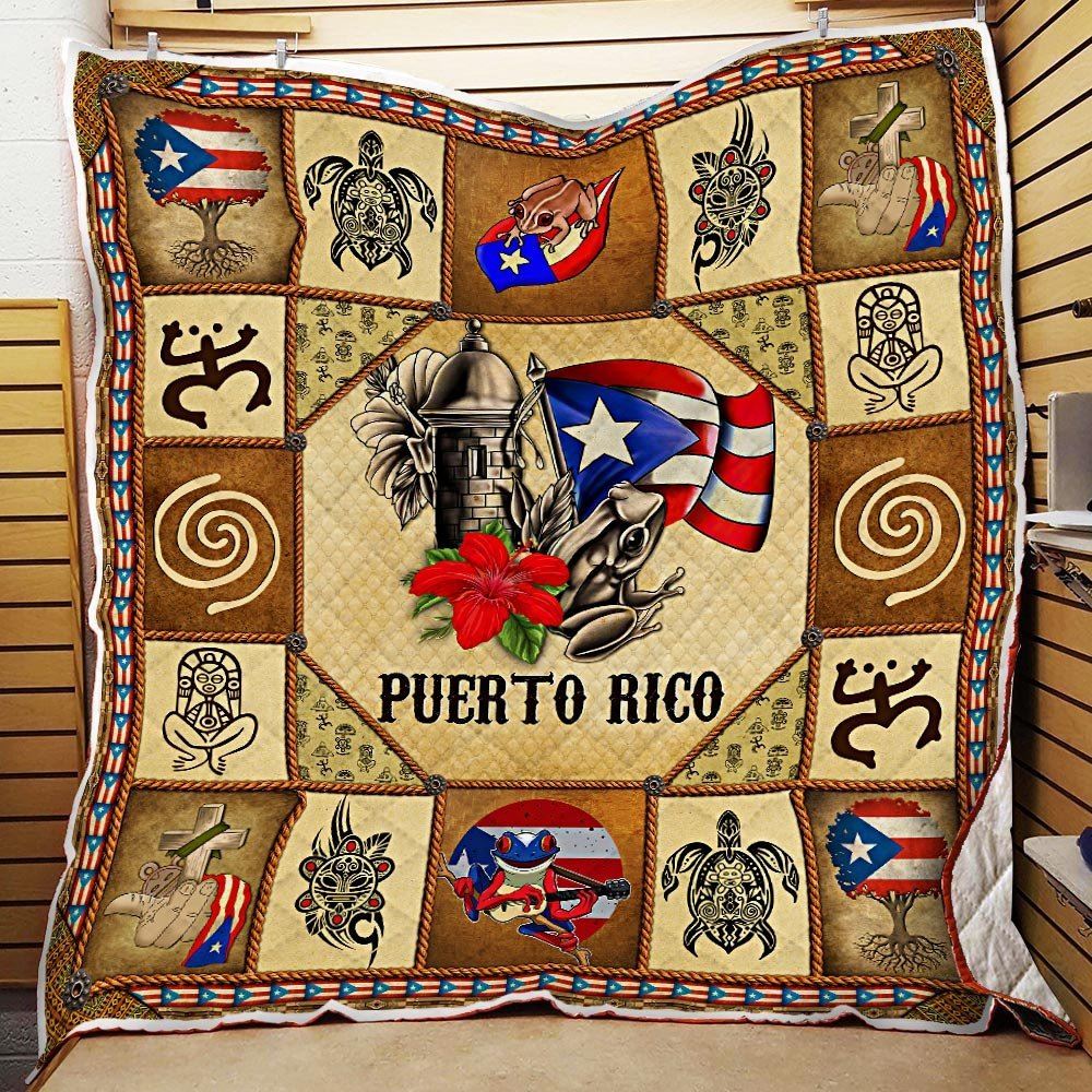 Puerto Rico Taino Symbols Quilt Blanket