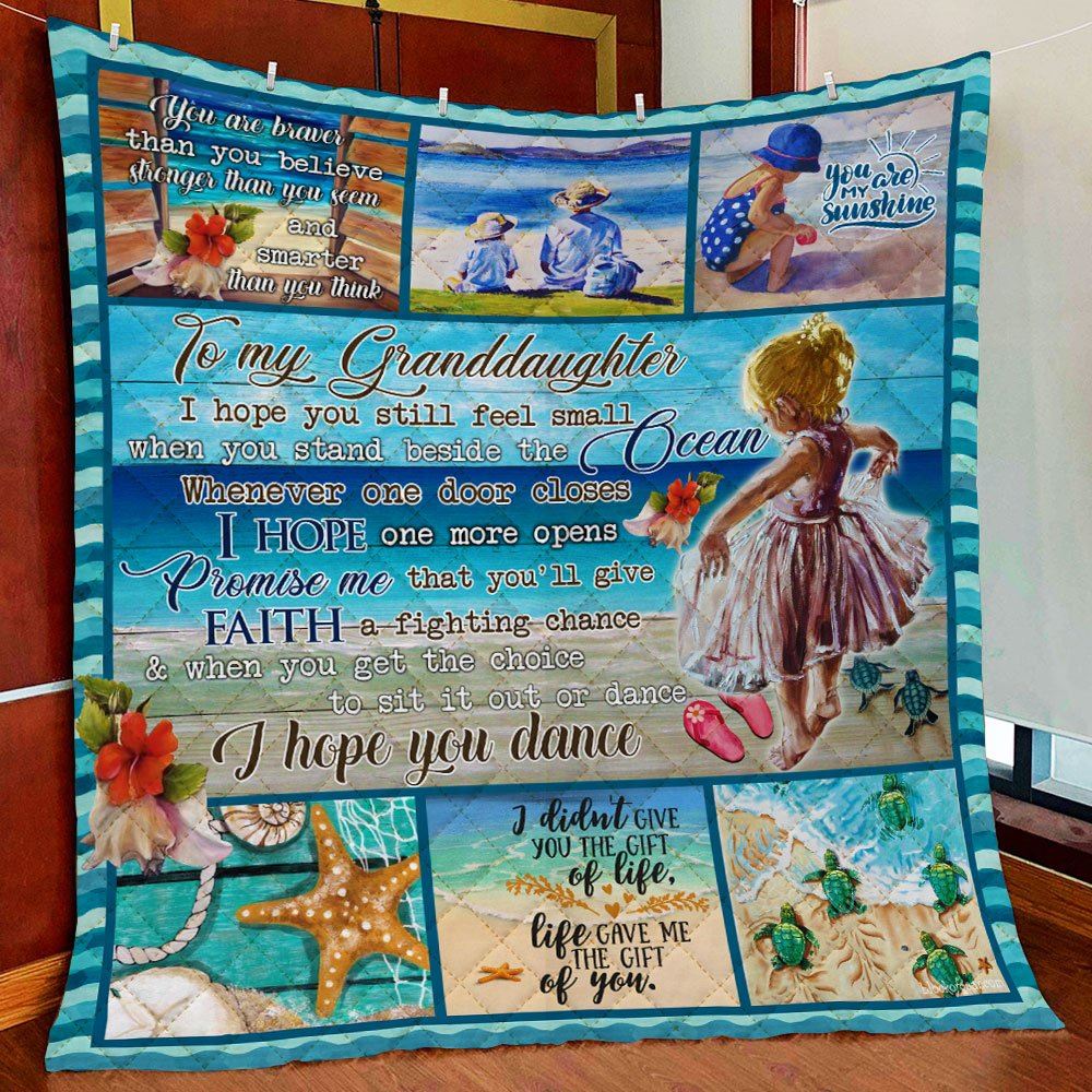 To Granddaughter Beach Life Blonde Girl Quilt Blanket