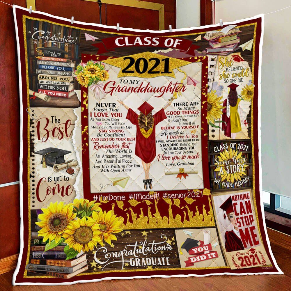 To My Granddaughter Graduation Senior 2021 Quilt Blanket