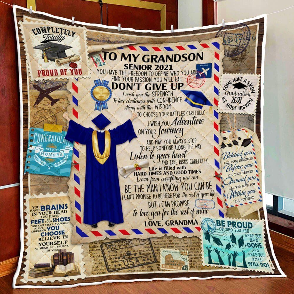 To My Grandson Senior 2021 Graduation Quilt Blanket