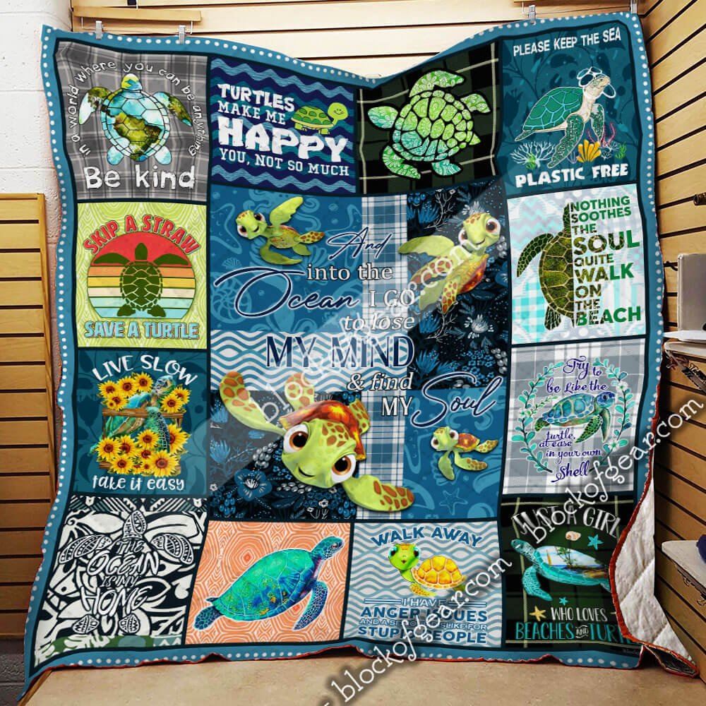 Turtles Make Me Happy Quilt Blanket