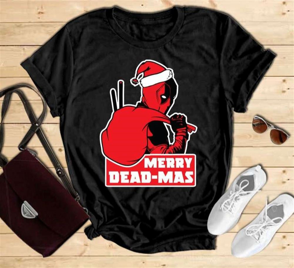 Deadpool Christmas T-shirt