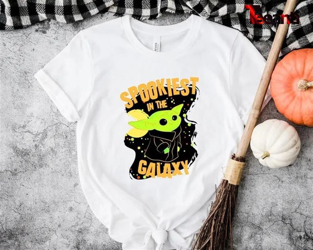 Halloween Spooky Yoda T-shirt