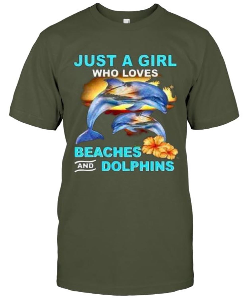 Just A Girl Who Loves Beaches And Dolphine Unisex Short Sleeve Classic Tee