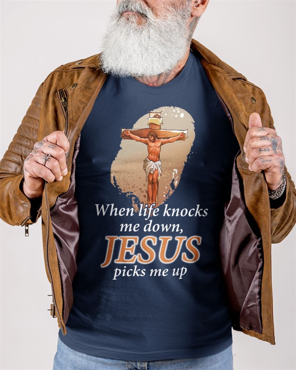 When Life Knocks Me Down Jesus Picks Me Up Classic T-shirt