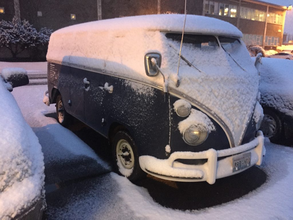 Snowbus - 1965 VW Bus