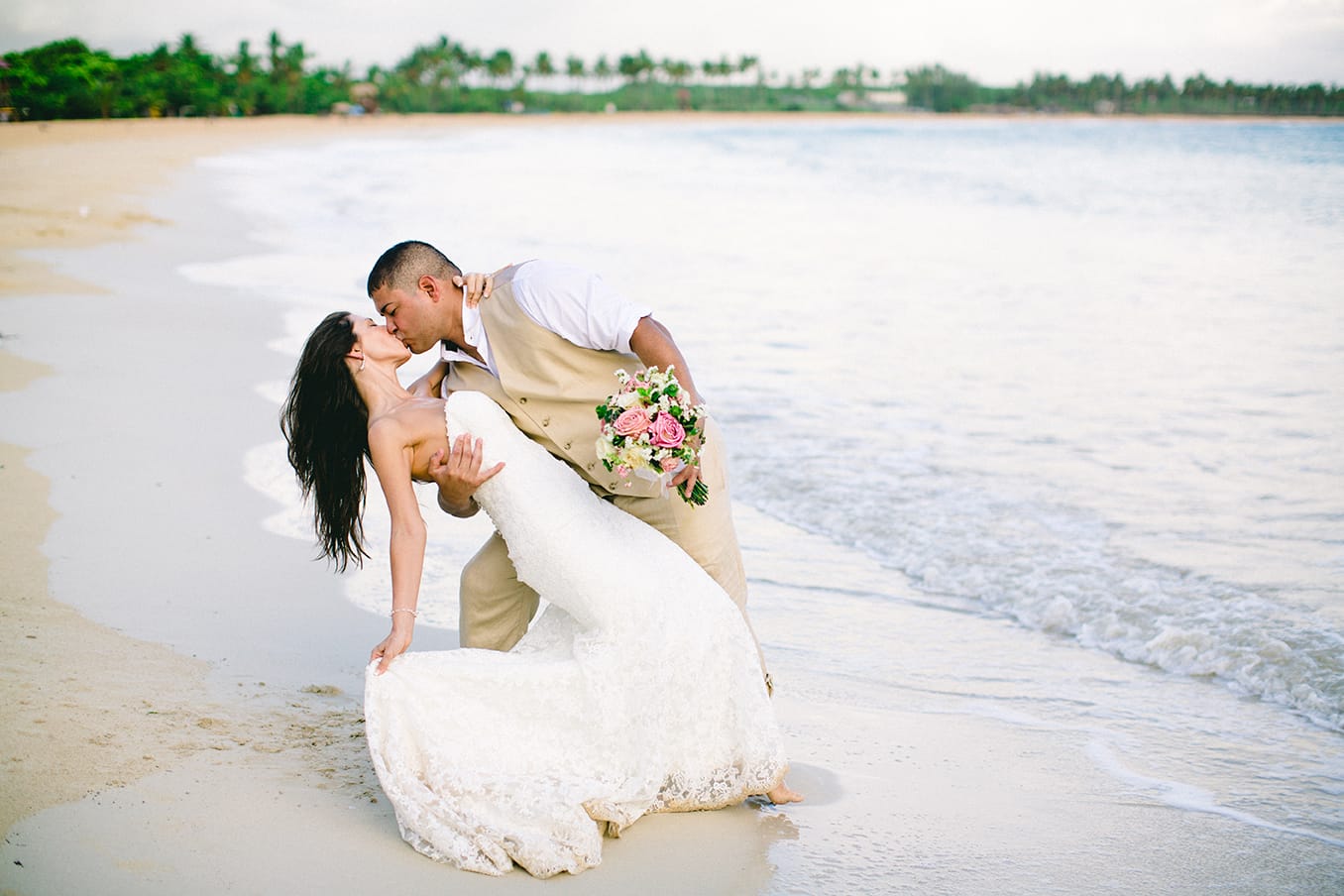 This Sexy Beach Wedding Includes A Trash The Dress Sesh