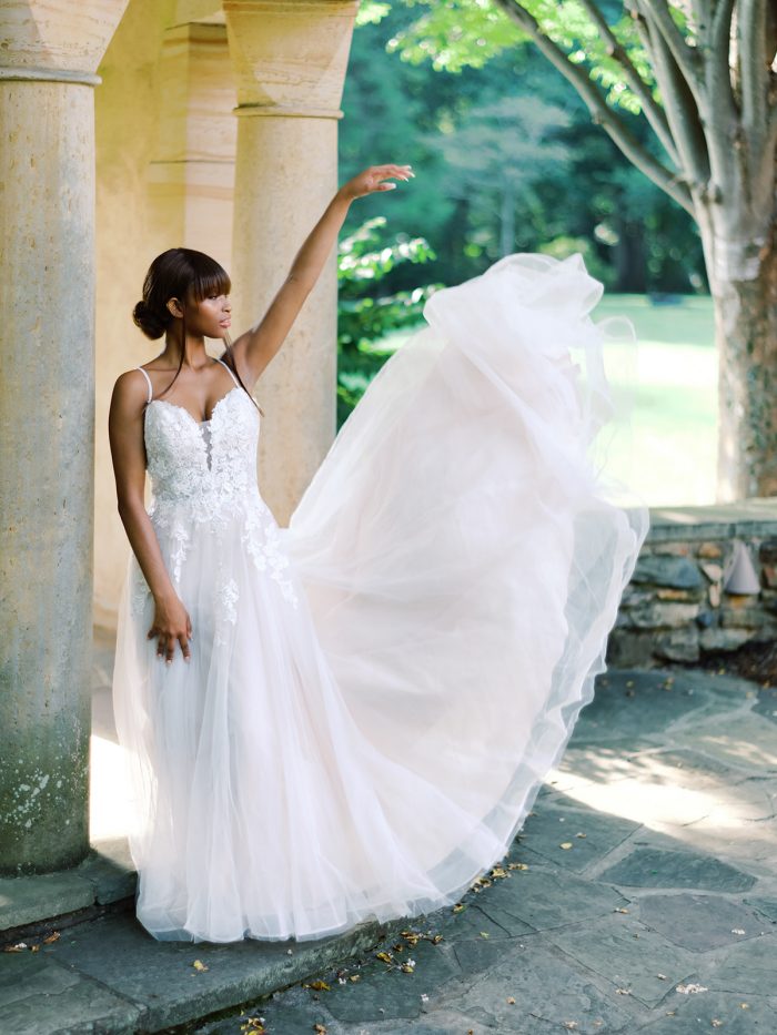 Elegant Manor Styled Shoot Featuring Six Bohemian Wedding Dresses