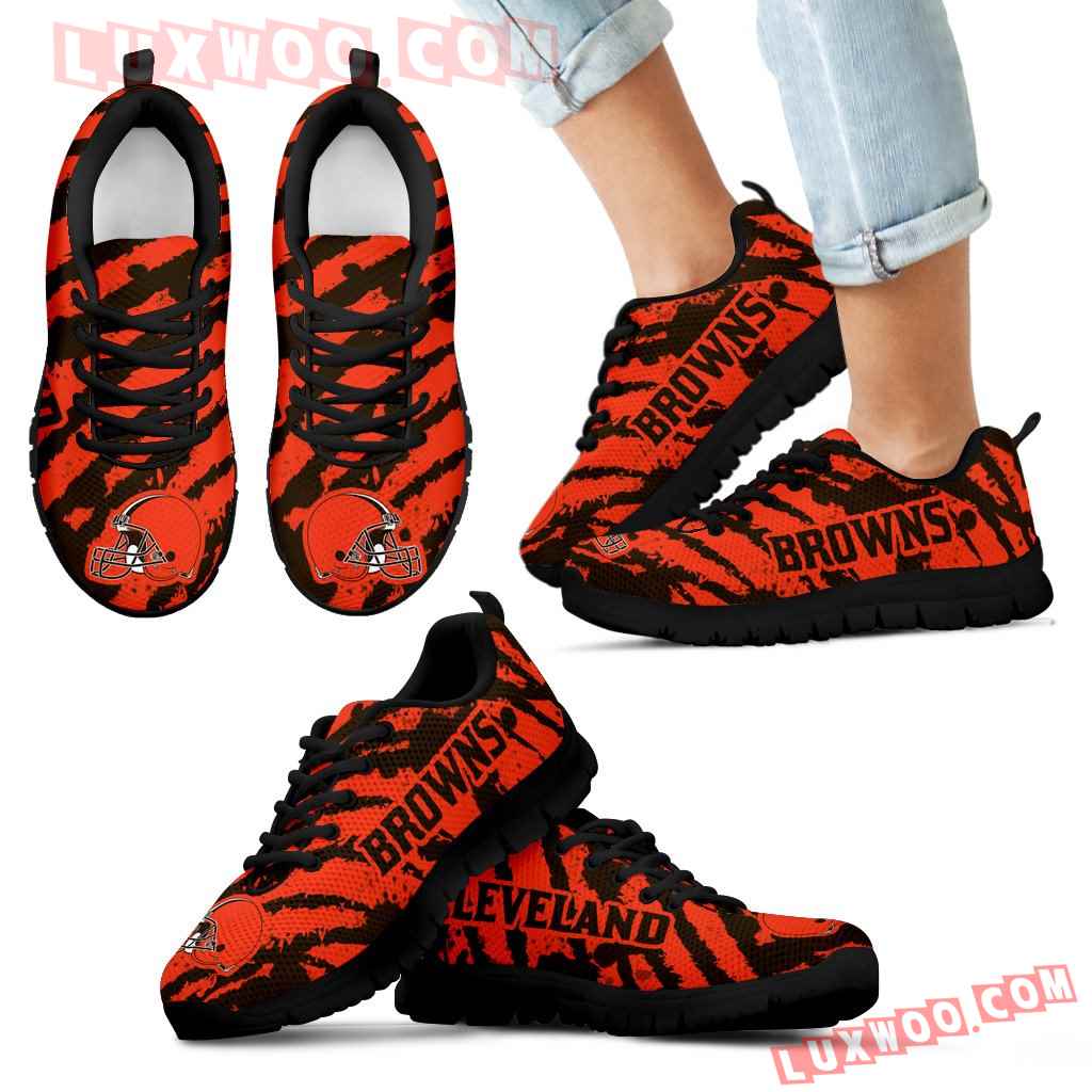 Stripes Pattern Print Cleveland Browns Sneakers V3