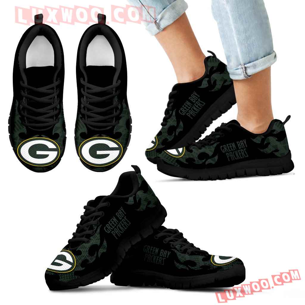 Tribal Flames Pattern Green Bay Packers Sneakers