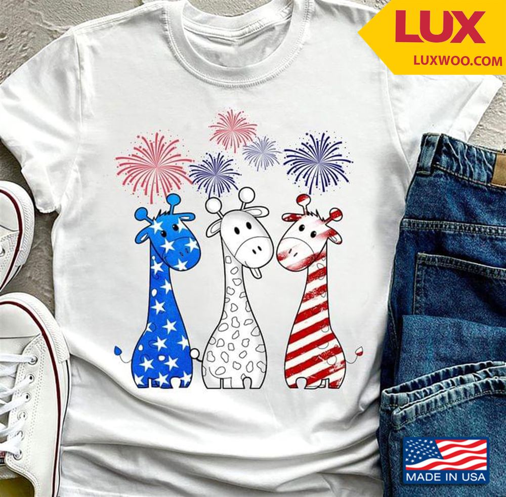 Three Giraffes And Fireworks Happy Independence Day Tshirt Size Up To 5xl