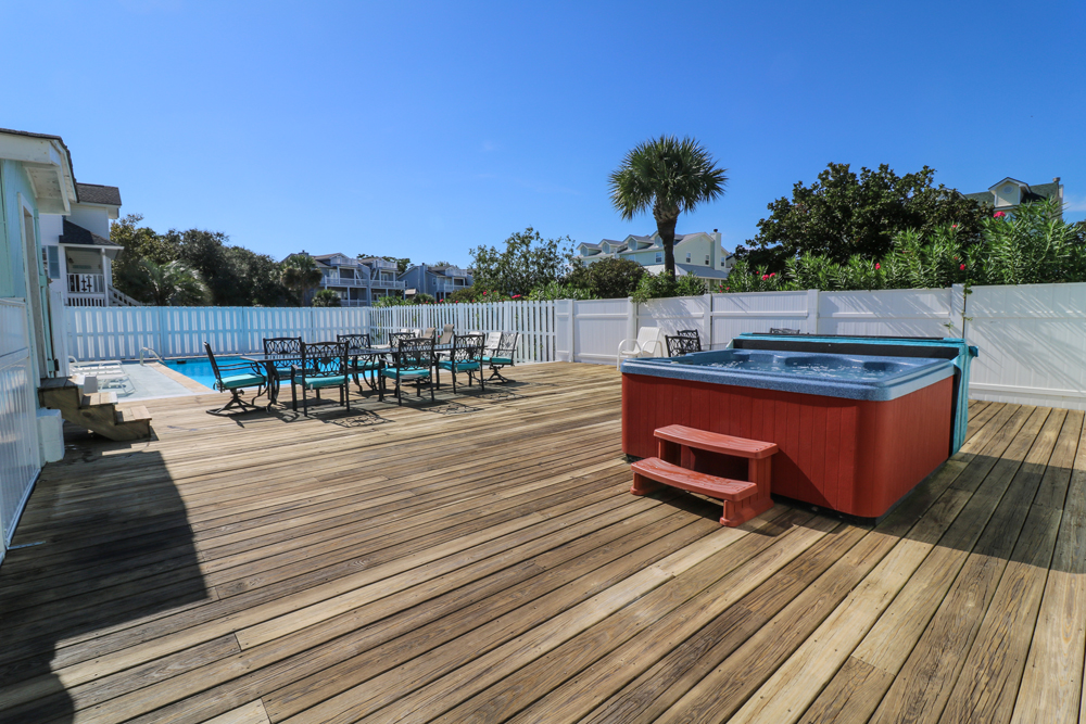 hottubpoolarea - Oceanfront Cottage Rentals on Tybee ...