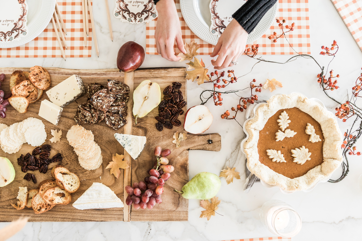 DIY Thanksgiving Table Decor... - Rach Parcell