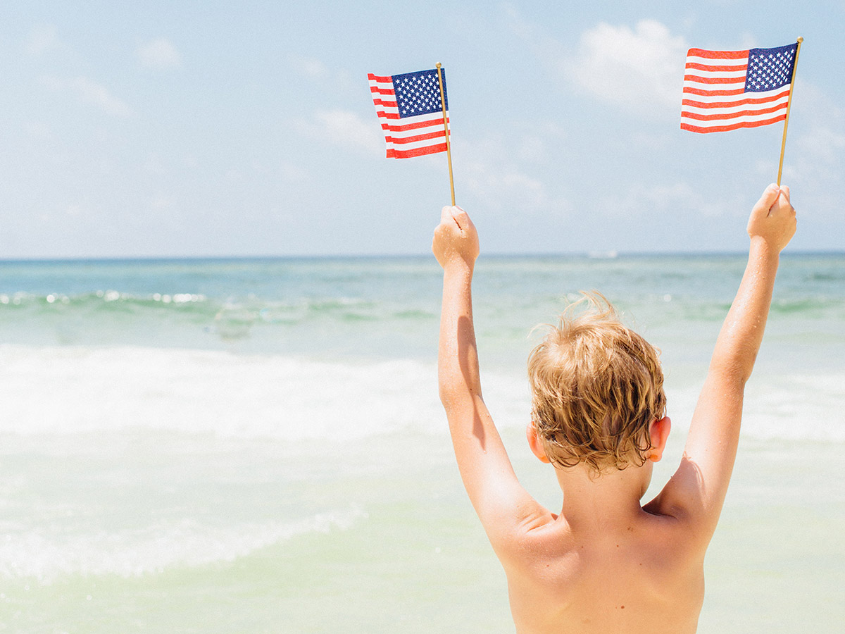 How to Best Celebrate July 4th at the Beach!