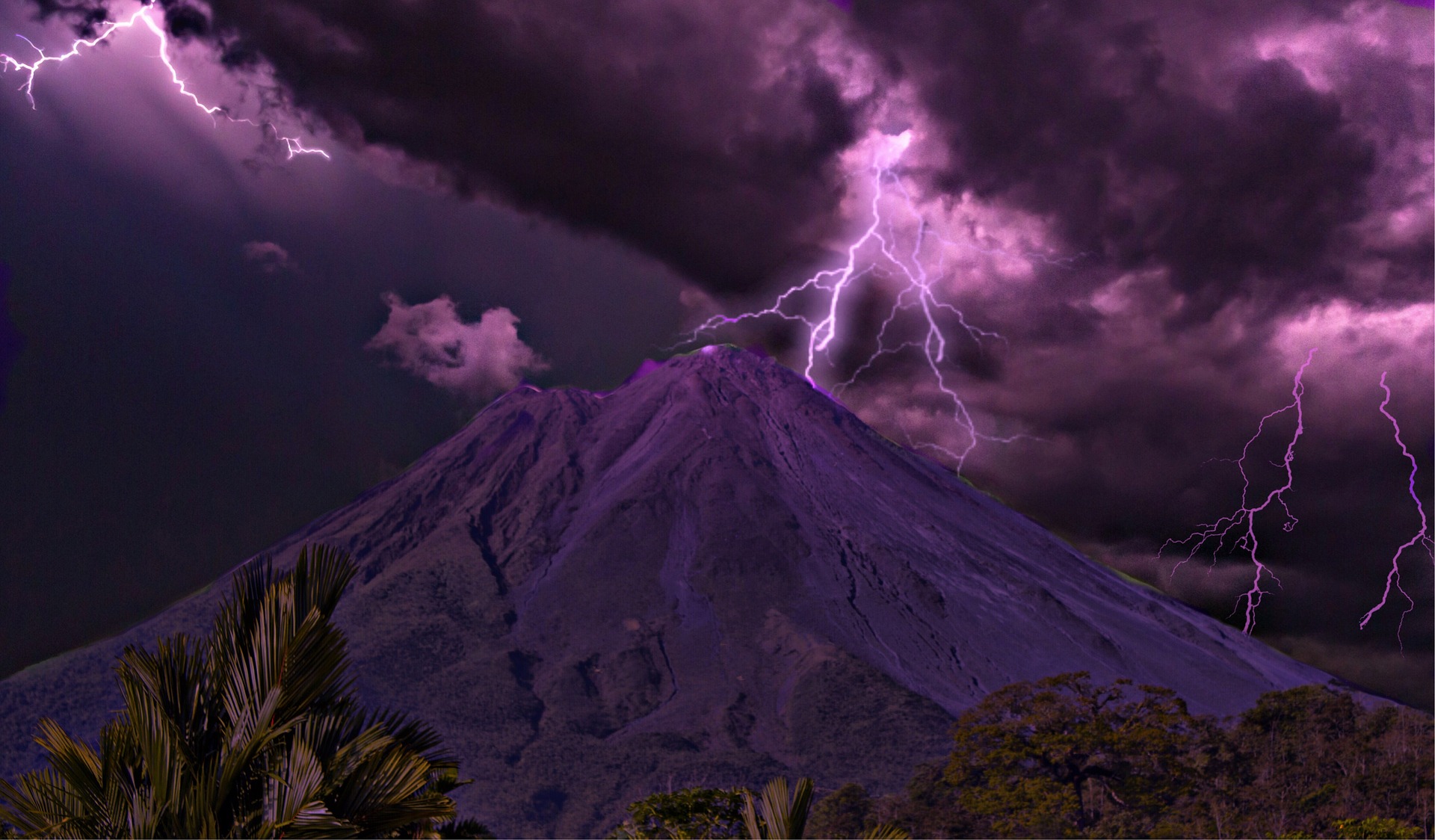 a-guide-to-costa-rica-s-active-volcanoes-they-re-dynamite