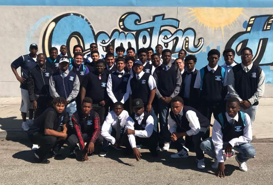 Football Compton Stays Undefeated With Win Over Gardena The562 Org